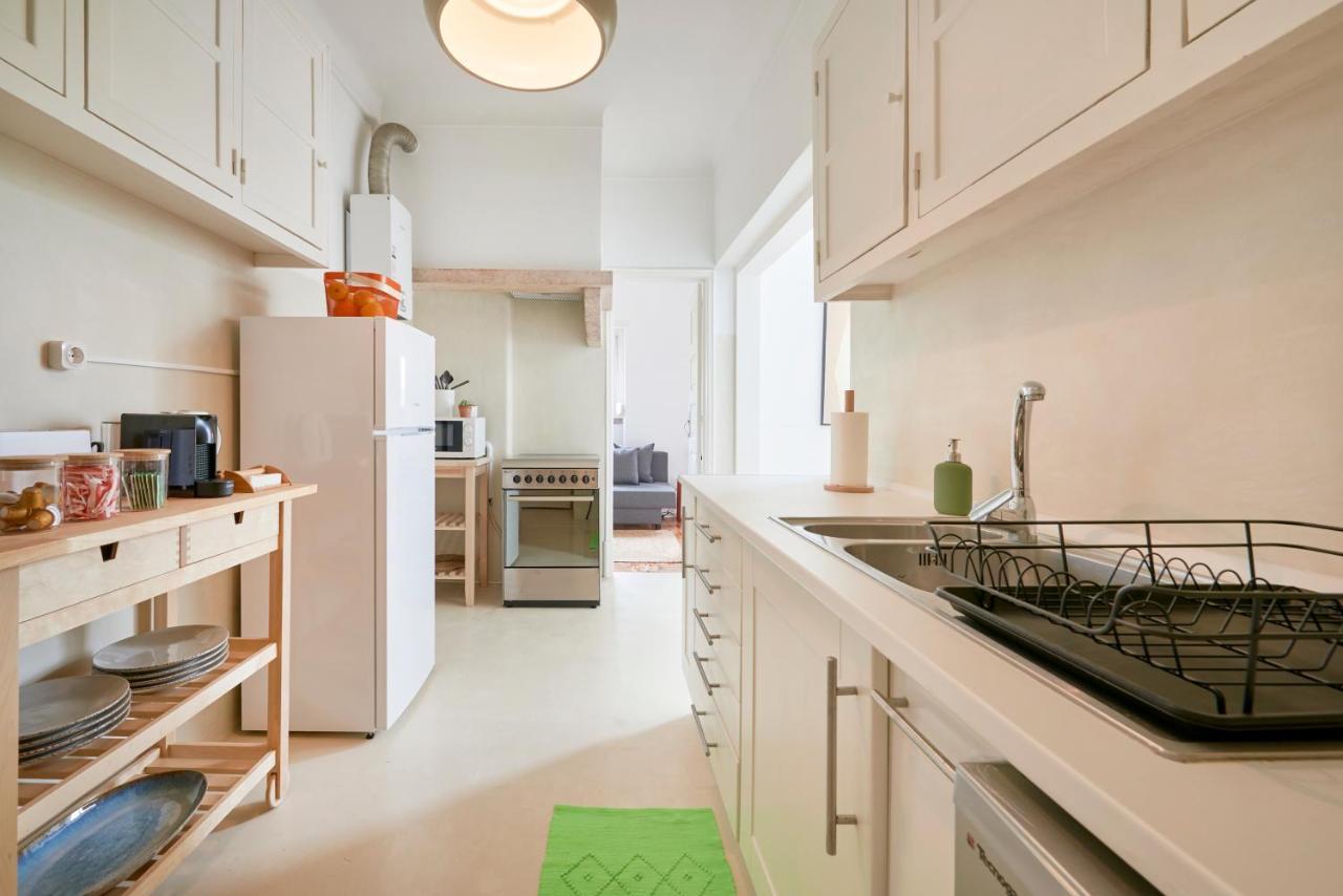 Light-Filled & Renovated Apartment, By Timecooler Lisboa Dış mekan fotoğraf